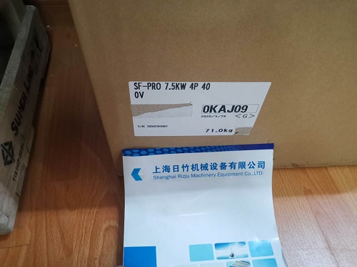 三菱SF-PRO 0.75KW/200V/50HZ/2P 户外型超高效电机