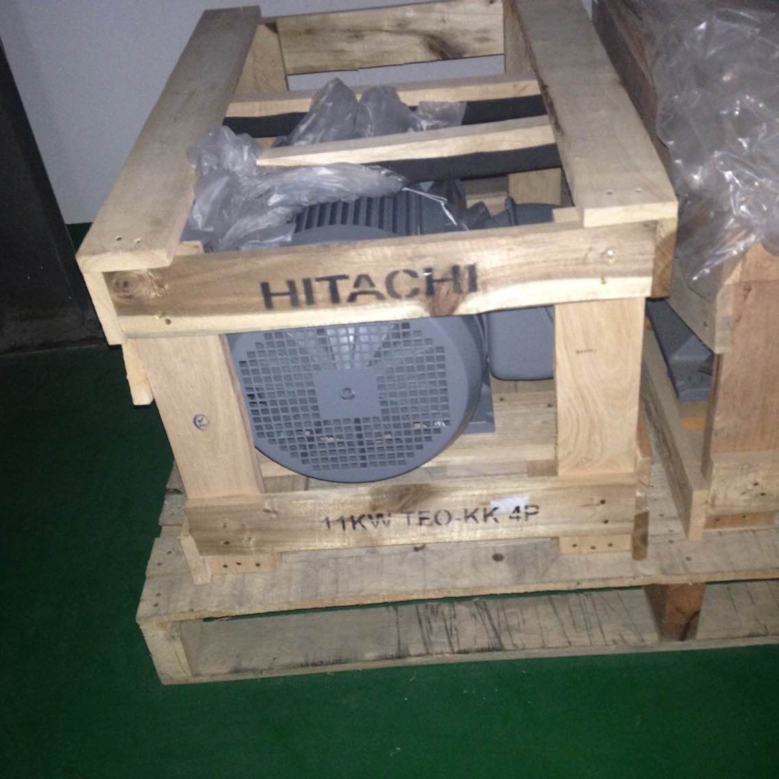 日立TFO-LK 1.5KW/200V/50HZ/4P电机